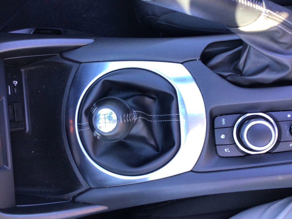 Used 2020 MAZDA MX-5 Miata Sport image 30