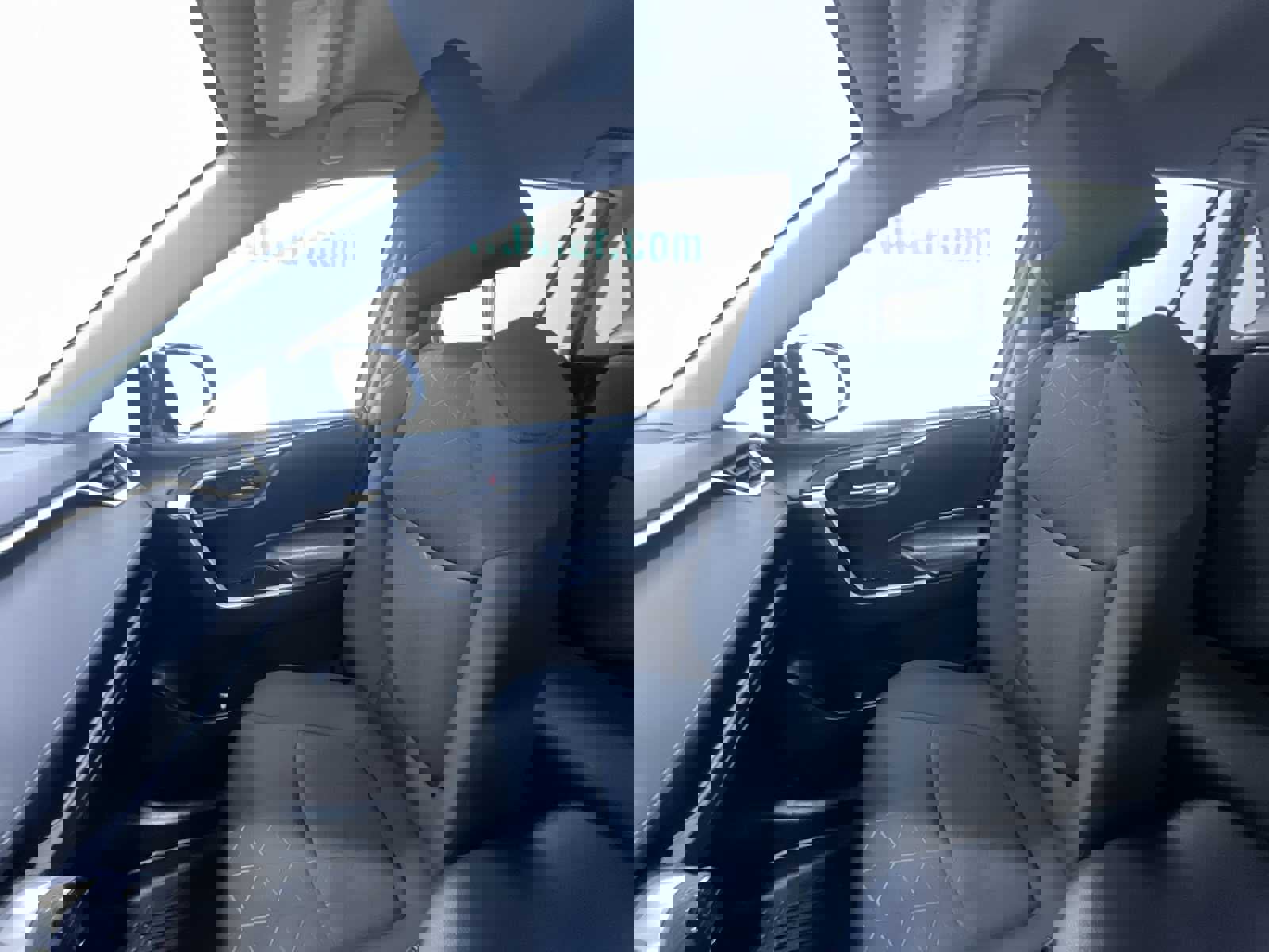 Used 2022 Toyota RAV4 XLE image 32