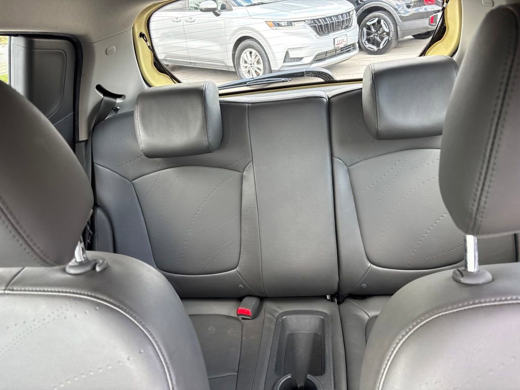 Used 2013 Chevrolet Spark LT FWD image 24