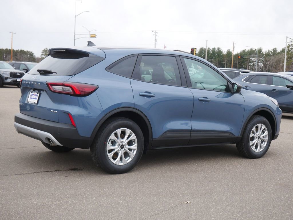 New 2026 Ford Escape Active w/ Tech Pack #1 AWD/4WD image 3