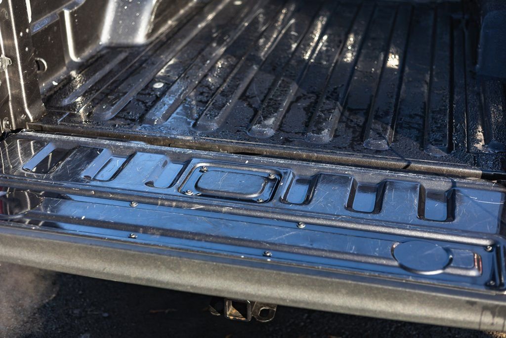 Used 2023 Jeep Gladiator Overland w/ Popular Equipment Package image 10