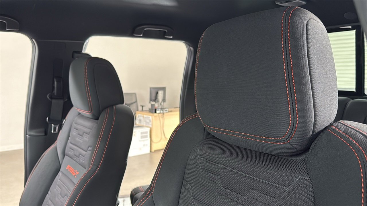 Used 2023 Nissan Frontier Pro-X w/ Tow Package image 13