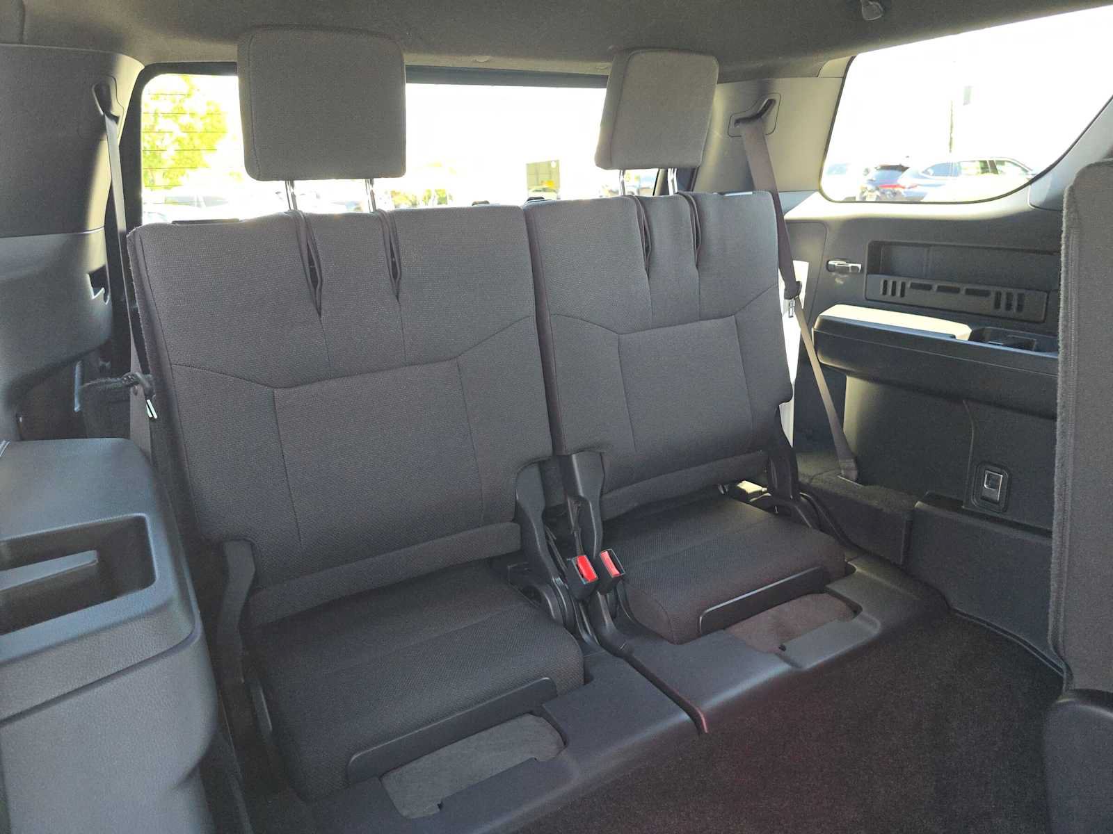 Used 2026 Toyota 4Runner SR5 AWD/4WD image 13