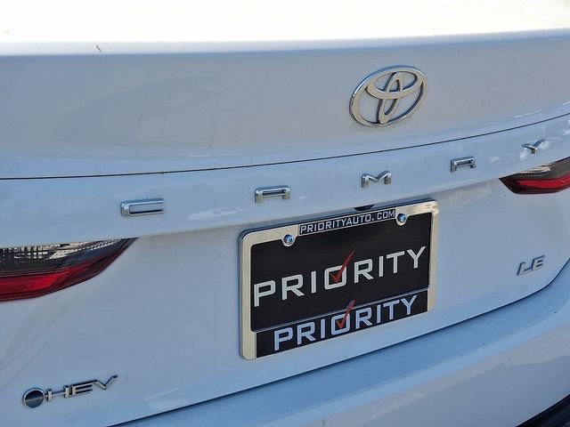 Used 2025 Toyota Camry LE FWD image 29