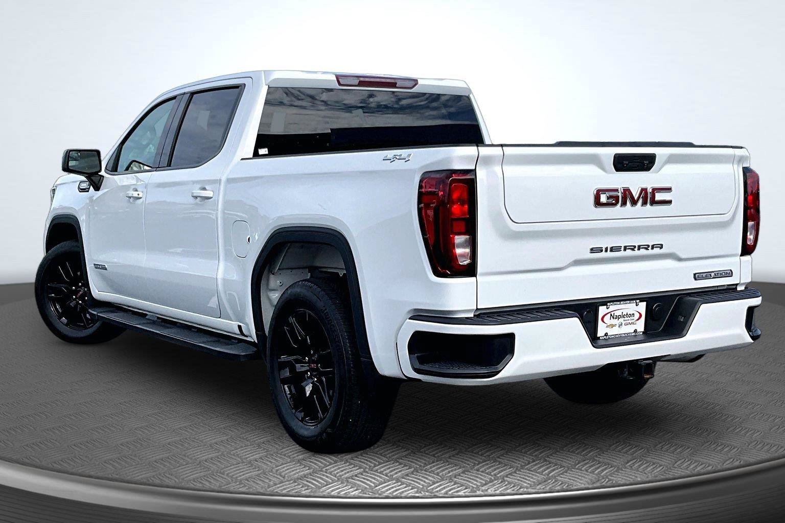 Used 2024 GMC Sierra 1500 Elevation AWD/4WD image 14