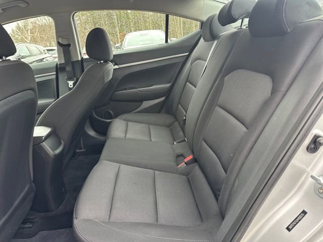 Used 2018 Hyundai Elantra SE w/ SE Connectivity Package 04 image 19
