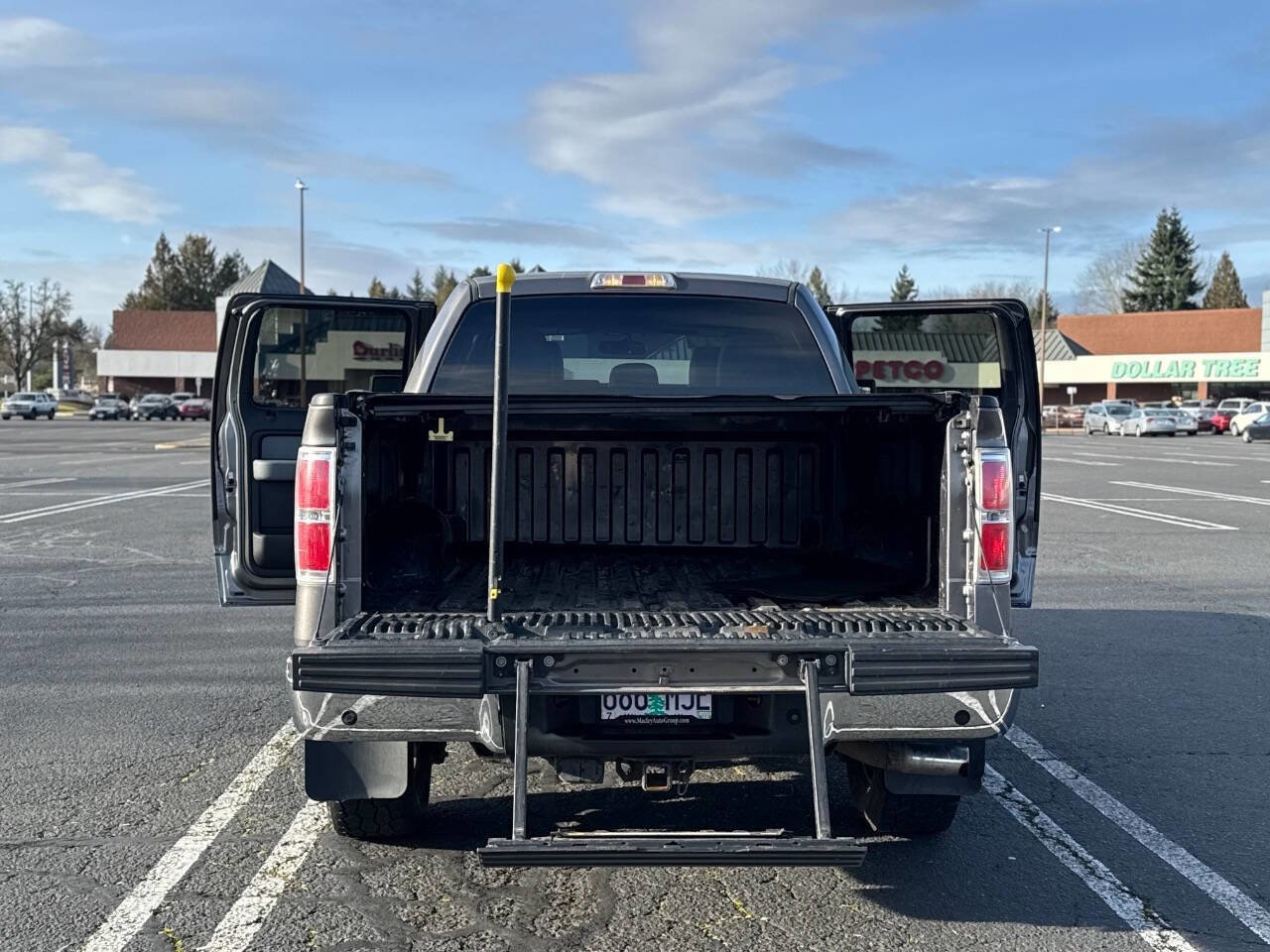 Used 2013 Ford F150 XLT w/ Luxury Equipment Group AWD/4WD image 11