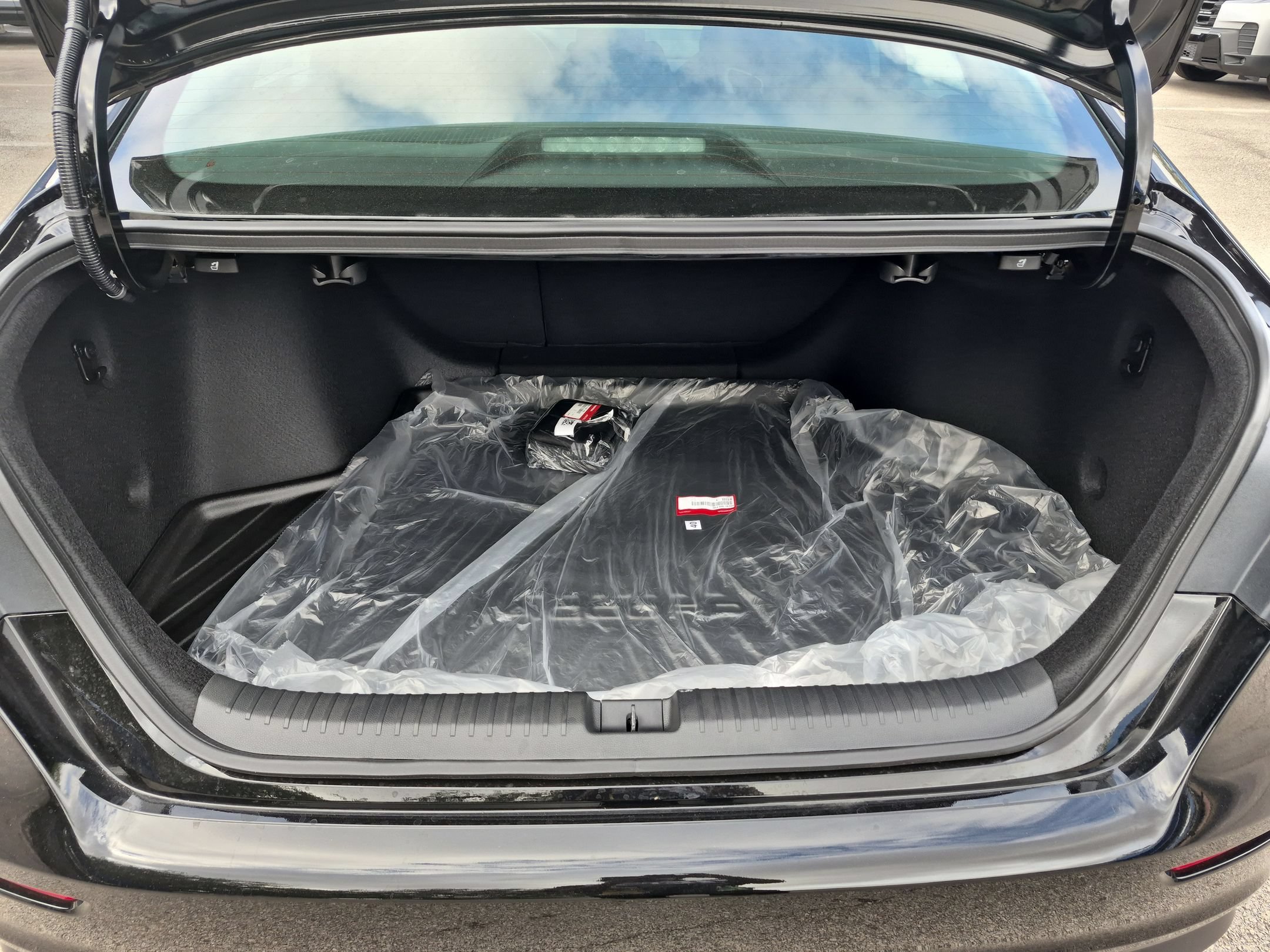 New 2026 Honda Accord SE image 24
