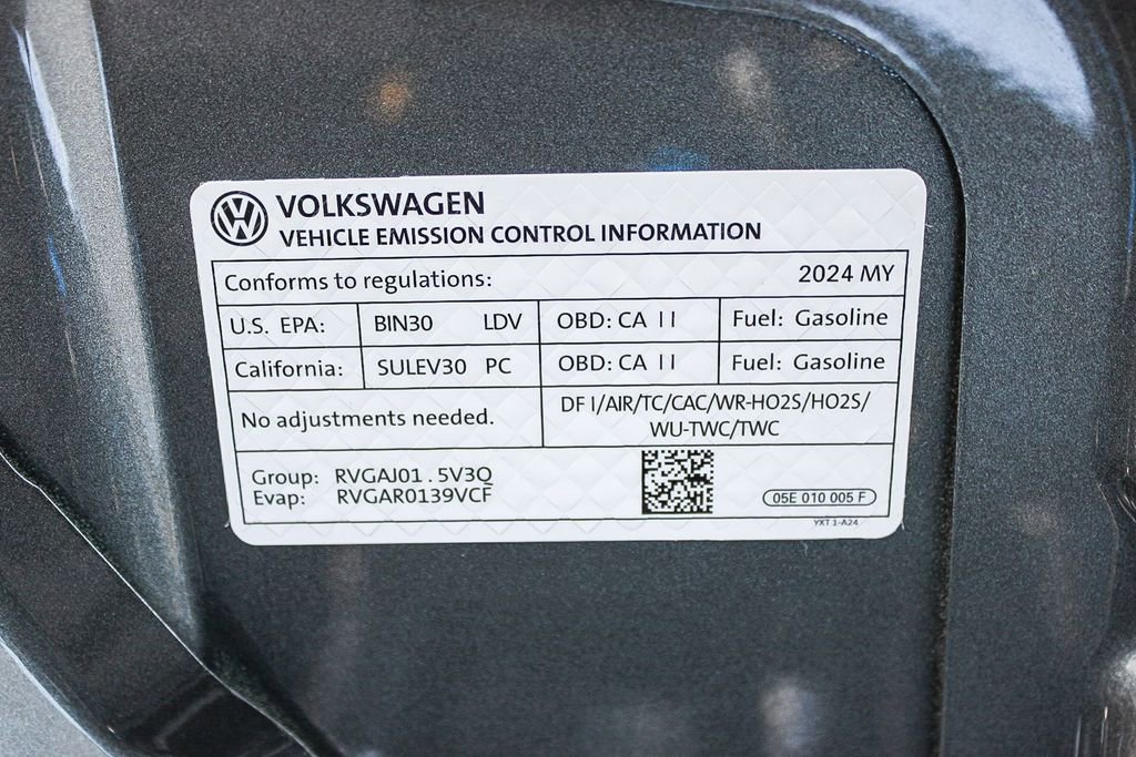 Used 2024 Volkswagen Taos SE FWD image 28
