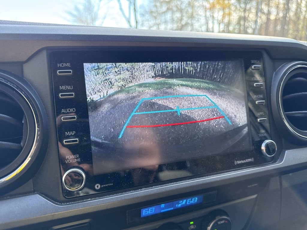 Used 2022 Toyota Tacoma TRD Off-Road image 5