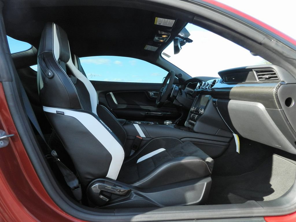 Used 2022 Ford Mustang Shelby GT500 w/ Carbon Fiber Track Pack image 15