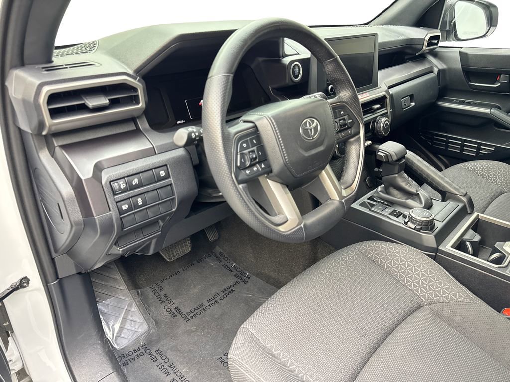 Used 2025 Toyota 4Runner SR5 AWD/4WD image 51