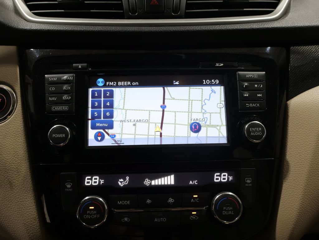 Used 2016 Nissan Rogue SL AWD/4WD image 26