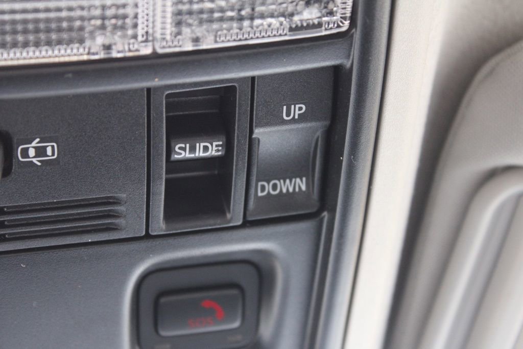 Used 2022 Toyota 4Runner TRD Off-Road Premium w/ Moonroof Package AWD/4WD image 29