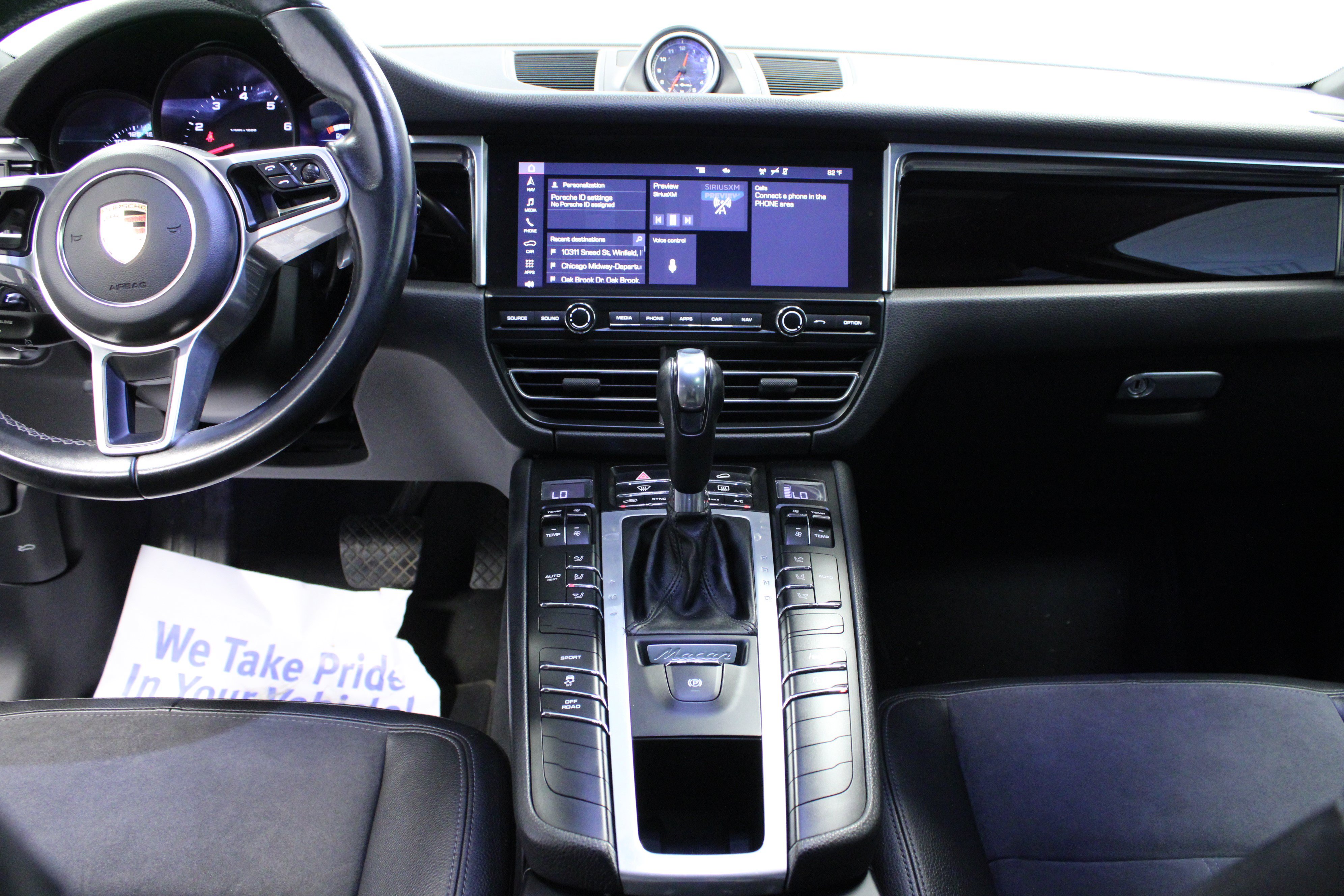 Used 2021 Porsche Macan AWD/4WD image 18