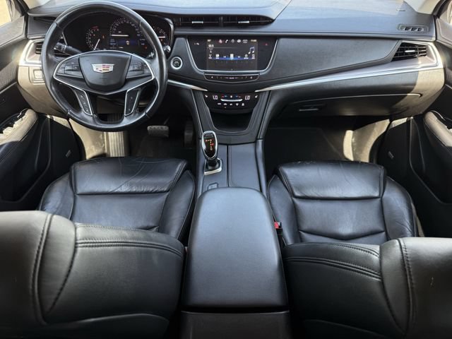 Used 2019 Cadillac XT5 Luxury FWD image 11