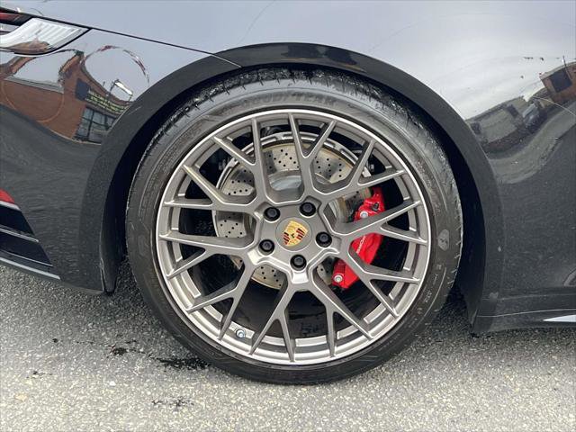 Used 2020 Porsche 911 Carrera 4S image 7