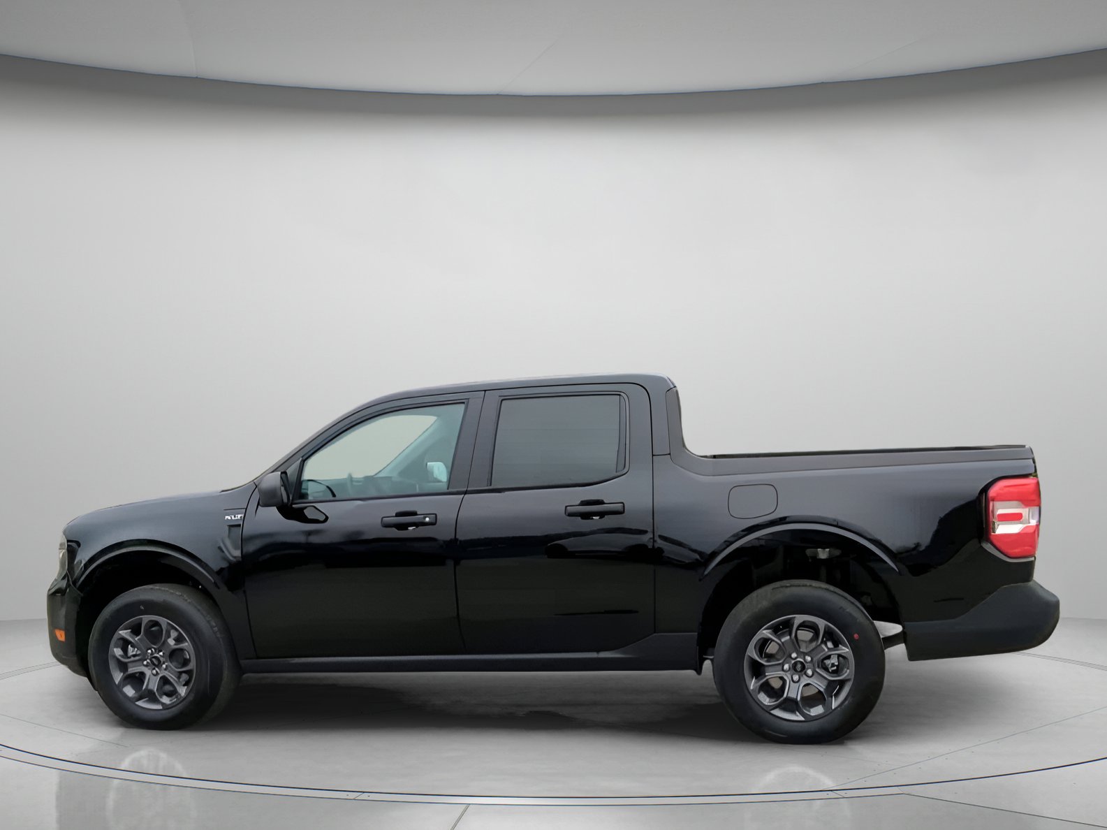 New 2026 Ford Maverick XLT w/ 4K Tow Package AWD/4WD image 17