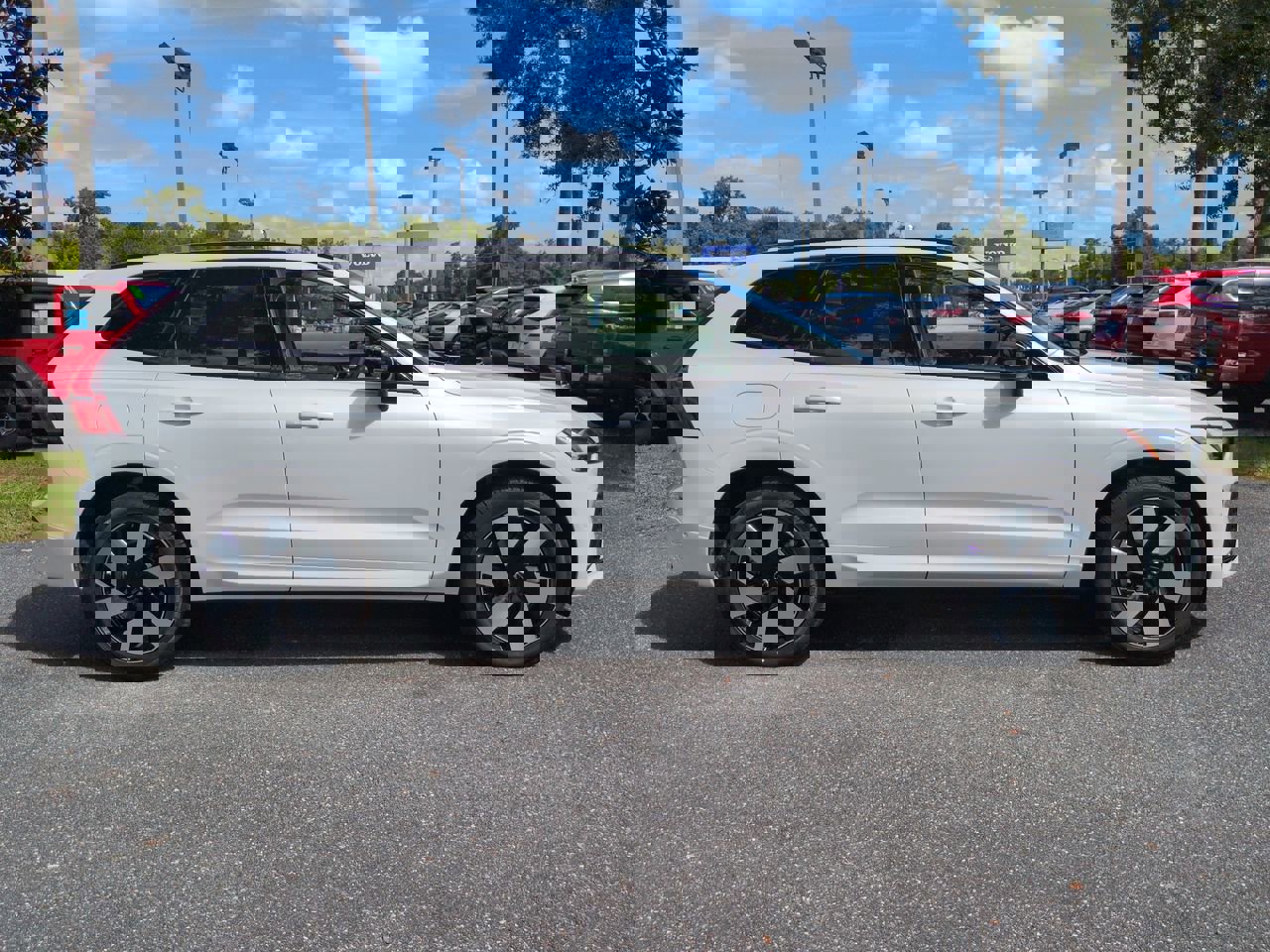 New 2025 Volvo XC60 T8 Plus w/ Protection Package Premier image 3