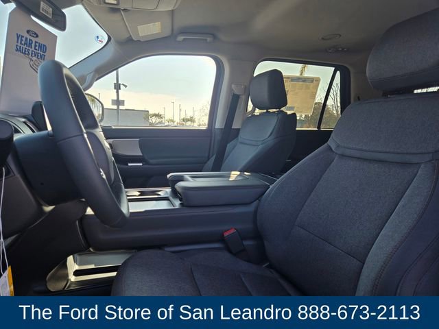 New 2025 Ford Expedition Max Active image 14