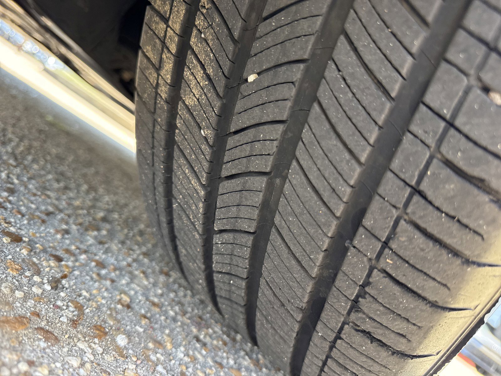 Used 2024 Honda Accord EX image 9