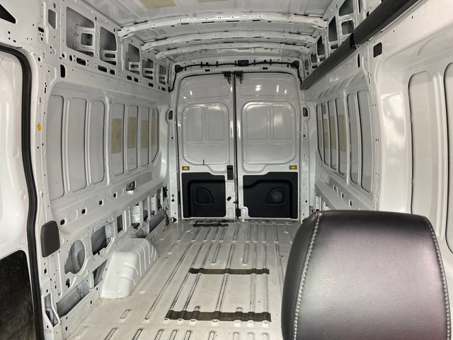 Used 2025 Ford Transit 250 148 High Roof Extended RWD image 16