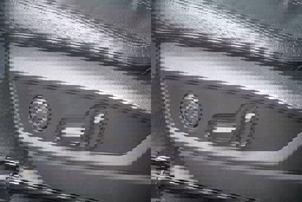 Used 2018 Audi Q5 2.0T Premium Plus w/ Premium Plus Package image 22