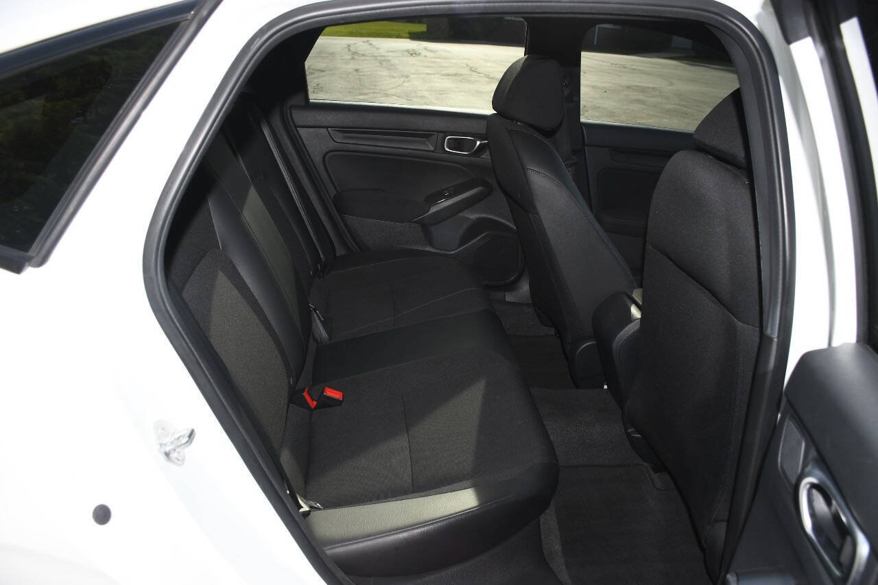 Used 2024 Honda Civic Sport image 18