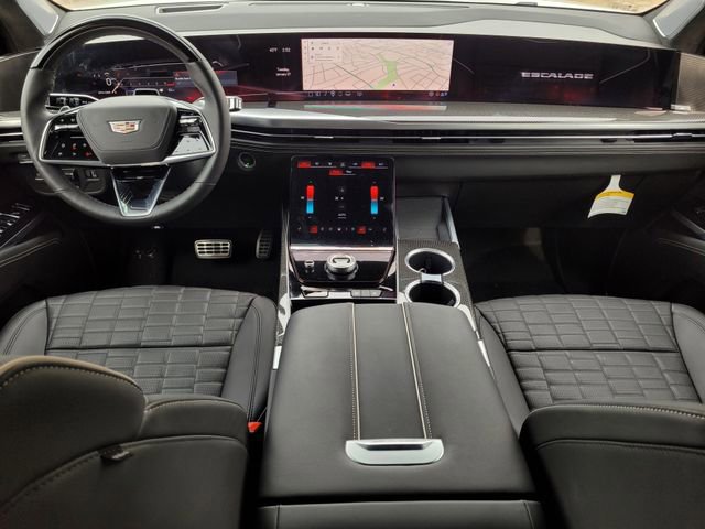 Used 2025 Cadillac Escalade ESV V AWD/4WD image 13