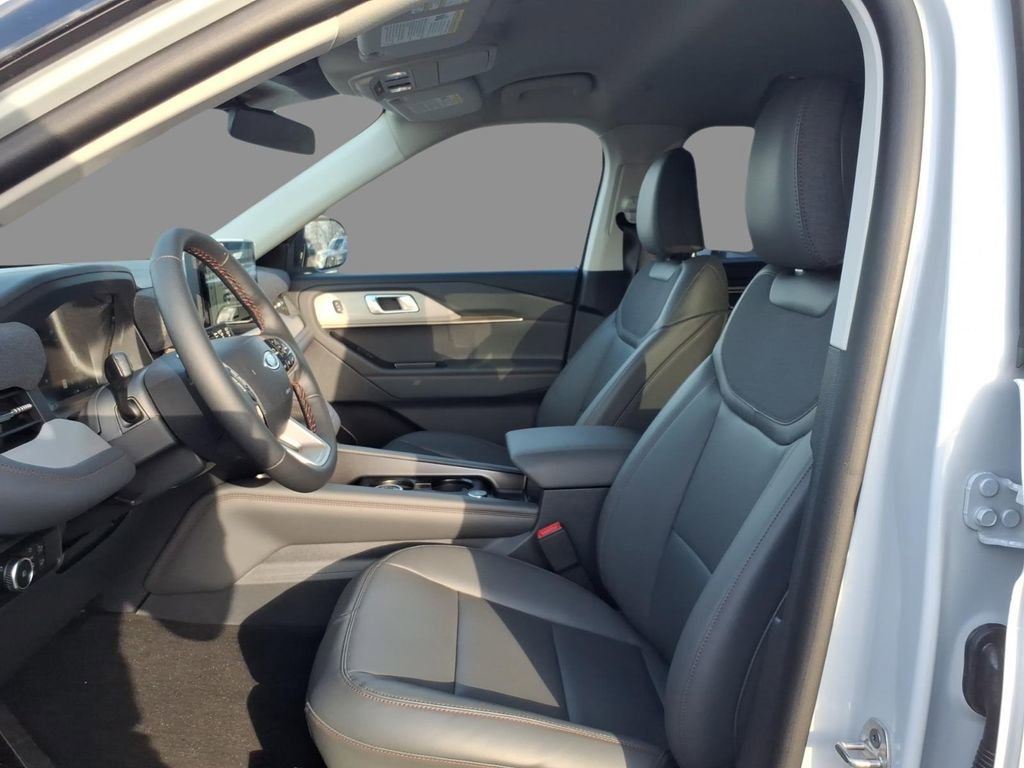 New 2026 Ford Explorer Active image 19