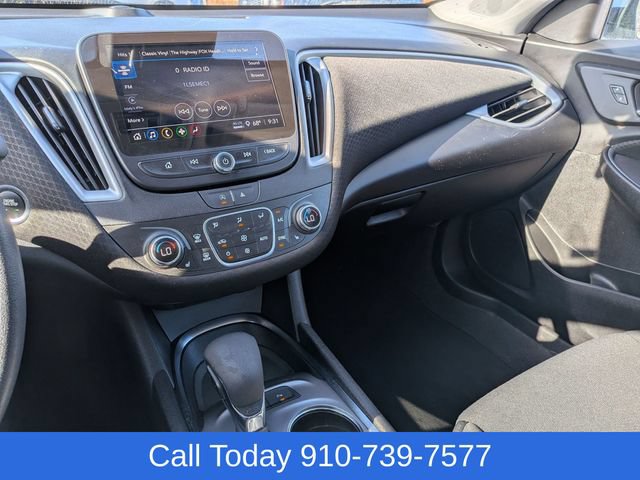Used 2024 Chevrolet Malibu LT FWD image 23