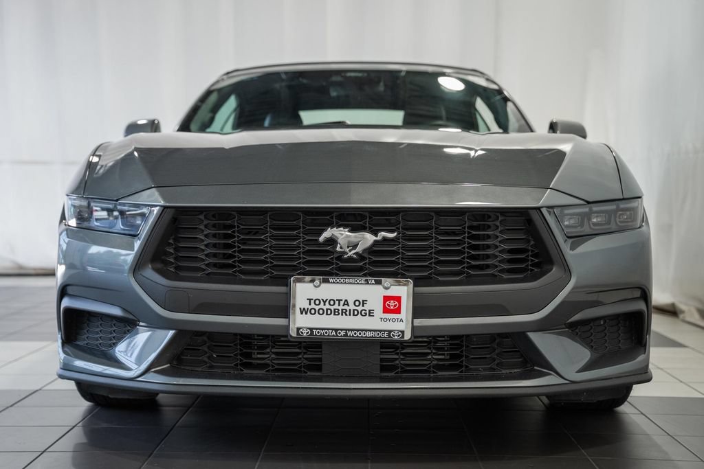 Used 2025 Ford Mustang Premium RWD image 2