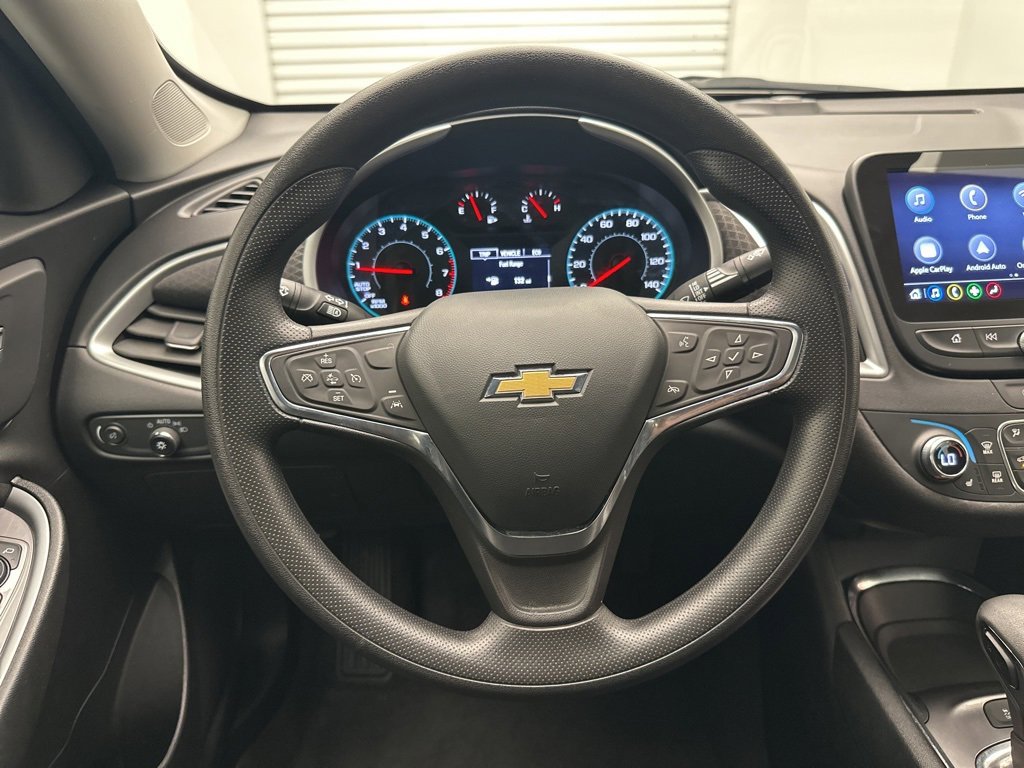 Used 2024 Chevrolet Malibu LT image 18