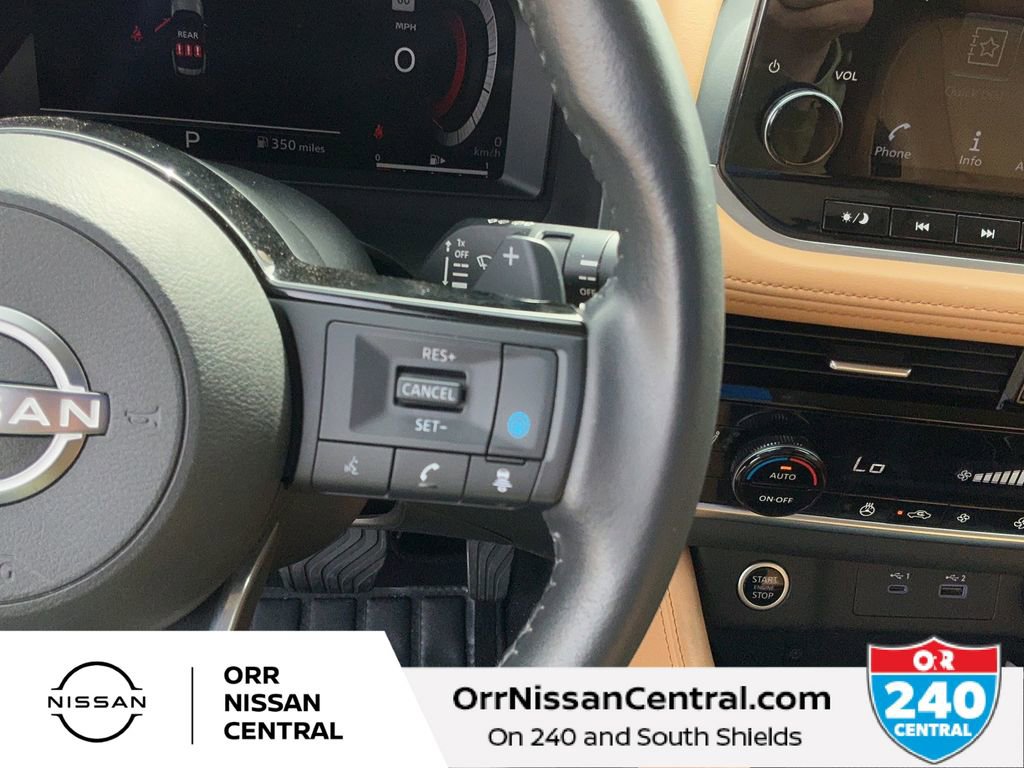 Used 2023 Nissan Rogue Platinum FWD image 21
