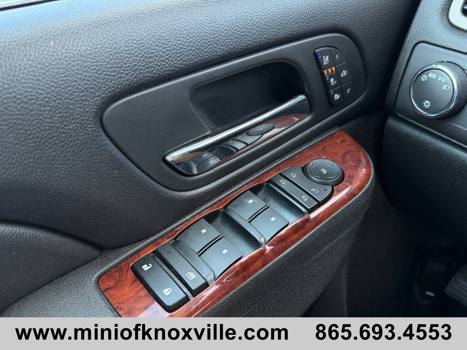 Used 2013 Chevrolet Tahoe LTZ AWD/4WD image 22