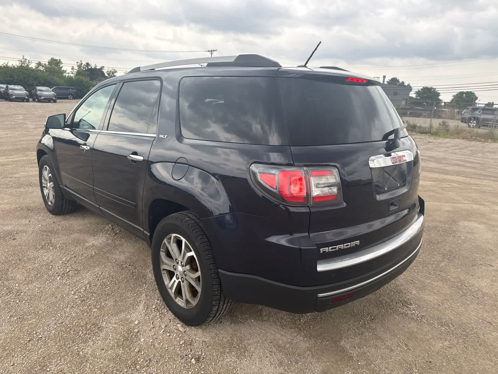 Used 2015 GMC Acadia SLT AWD/4WD image 2