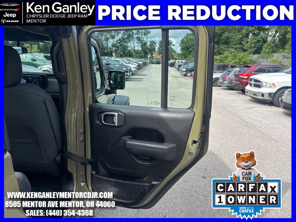 Certified 2025 Jeep Gladiator Sport AWD/4WD image 22