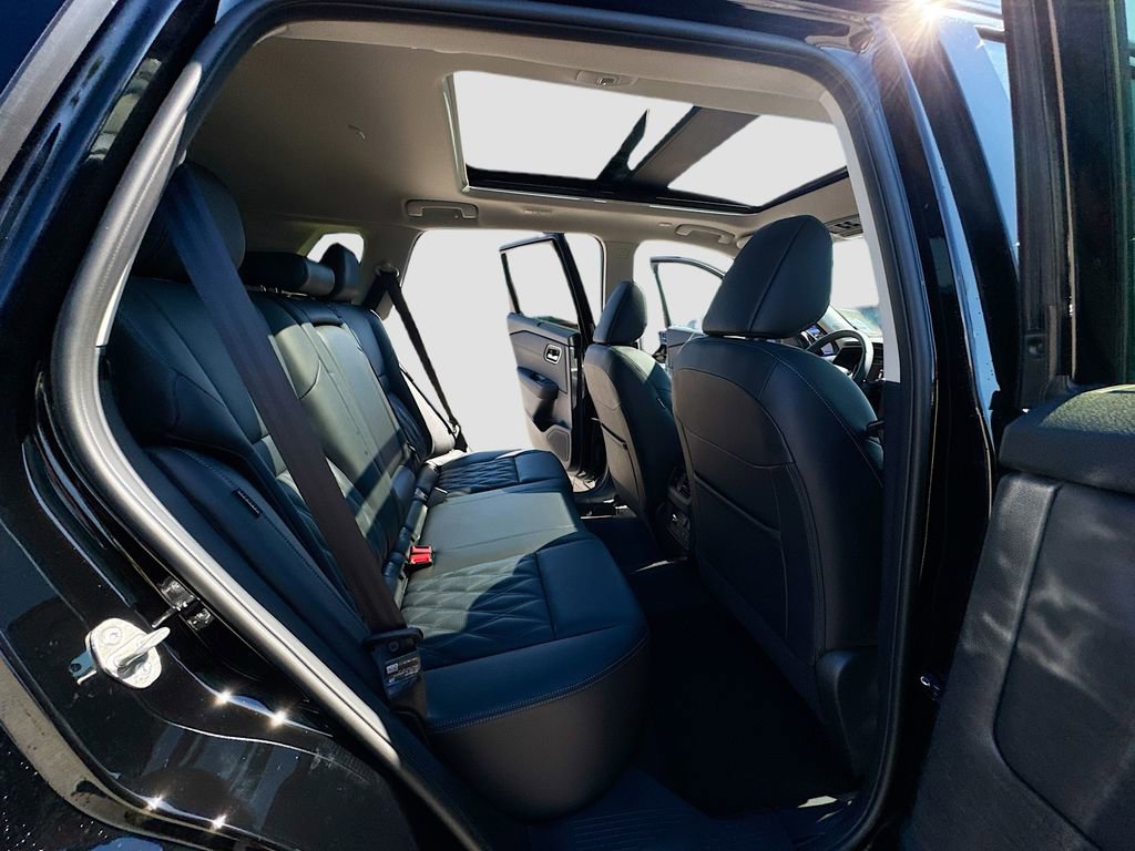 New 2026 Nissan Rogue Platinum image 28