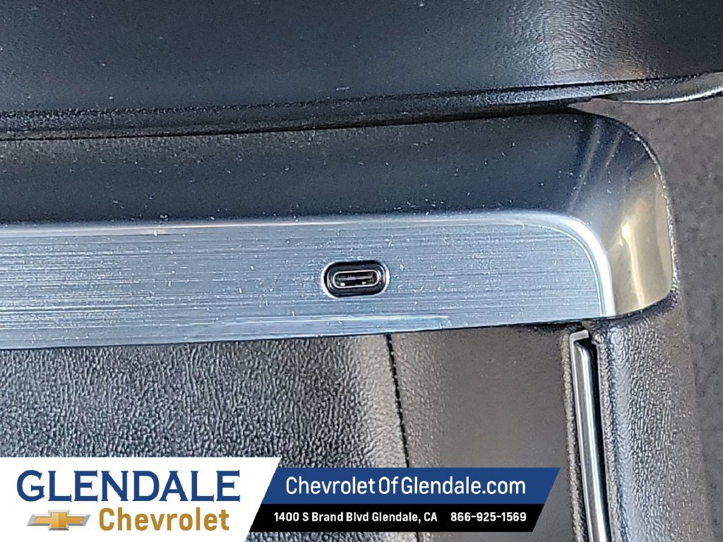 Used 2024 Cadillac Lyriq Sport AWD/4WD image 21