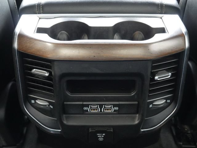 Used 2022 RAM 1500 Laramie AWD/4WD image 30