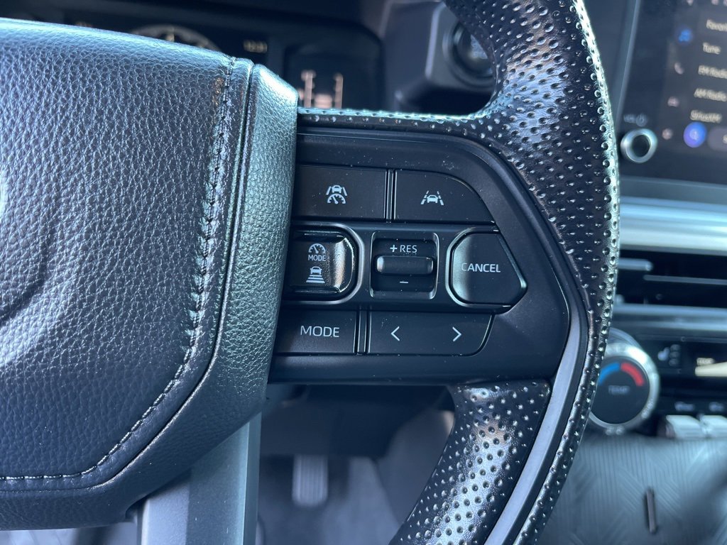 Used 2025 Toyota Tacoma SR5 image 18