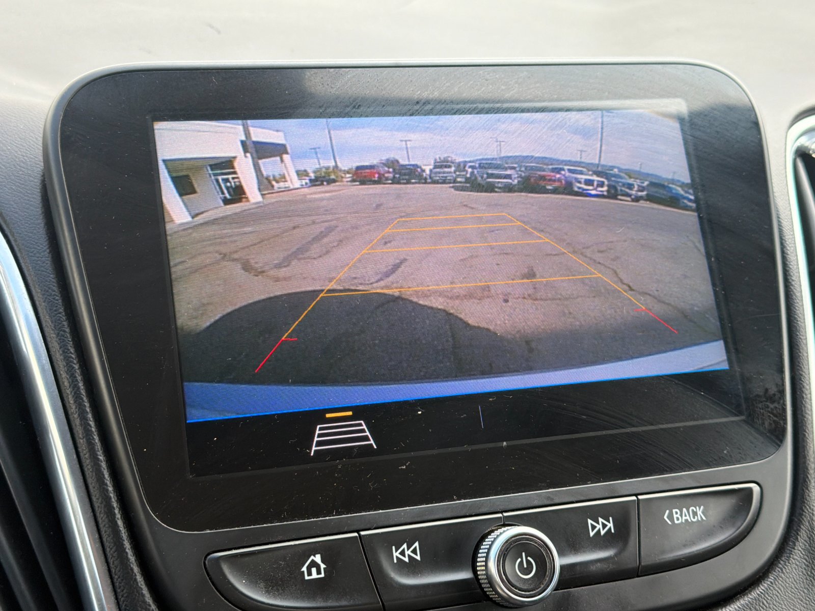 Used 2020 Chevrolet Malibu LT FWD image 20