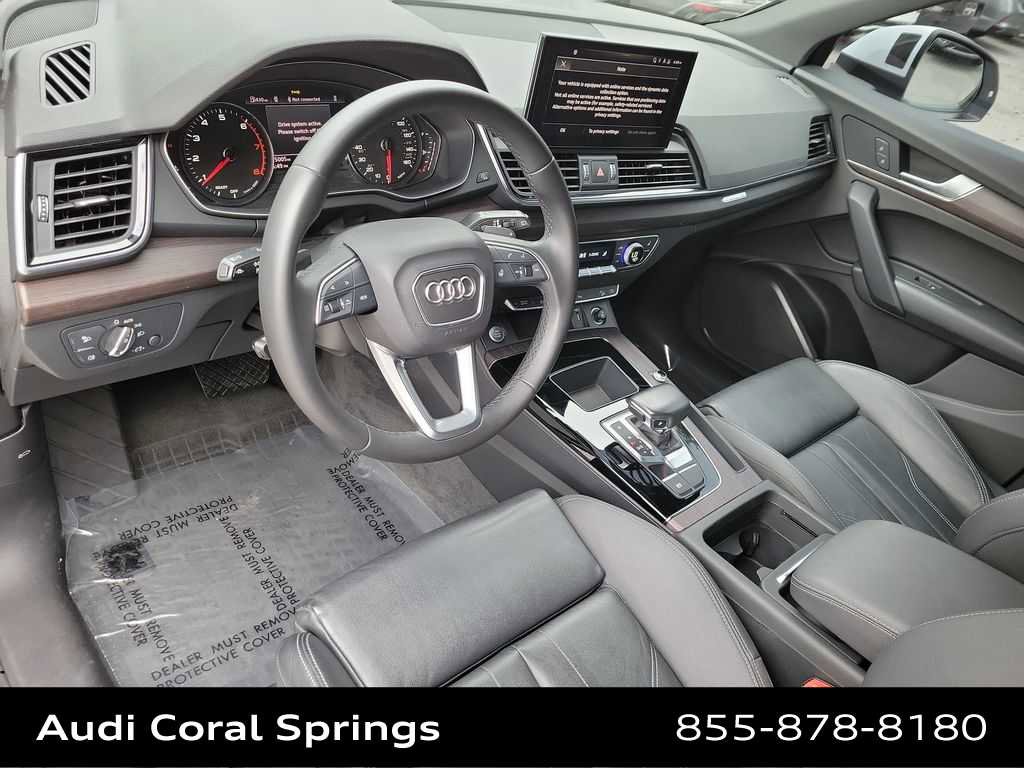 Used 2021 Audi Q5 2.0T Premium w/ Convenience Package image 10