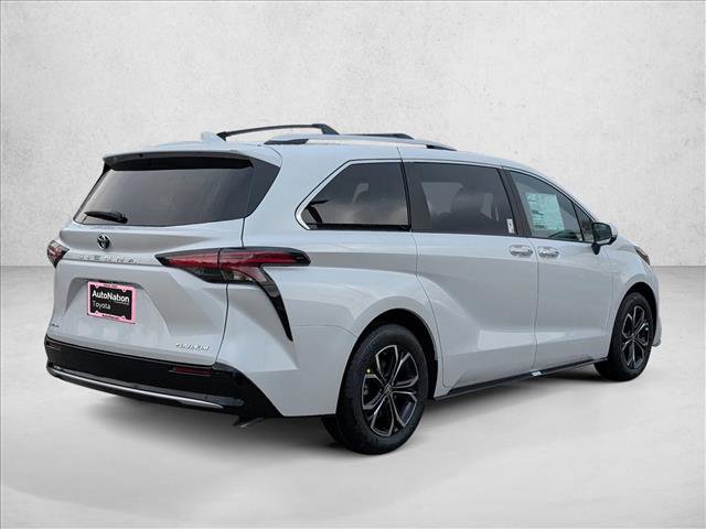 New 2026 Toyota Sienna Platinum image 2