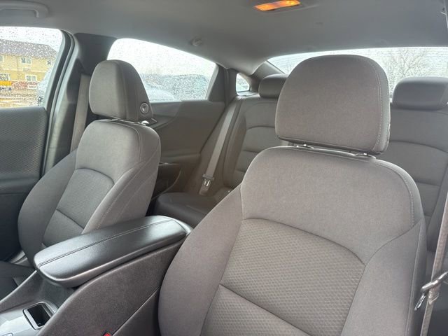 Used 2024 Chevrolet Malibu LT image 14