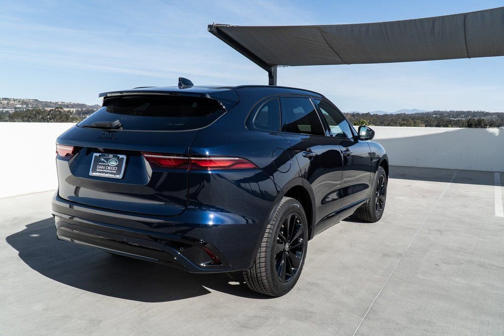 Used 2025 Jaguar F-PACE R-Dynamic S AWD/4WD image 6