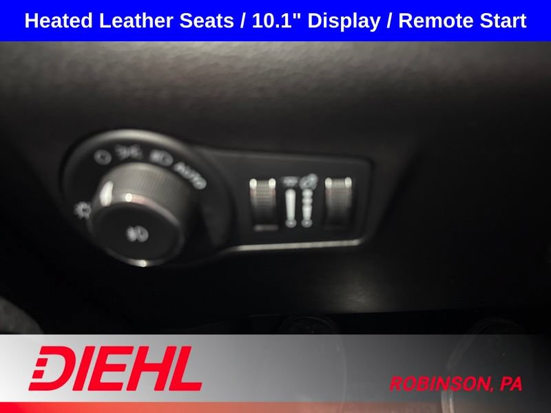 Used 2024 Jeep Compass Latitude AWD/4WD image 23