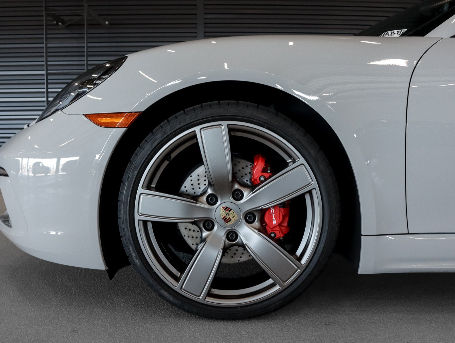 Certified 2024 Porsche 718 Cayman S RWD image 12