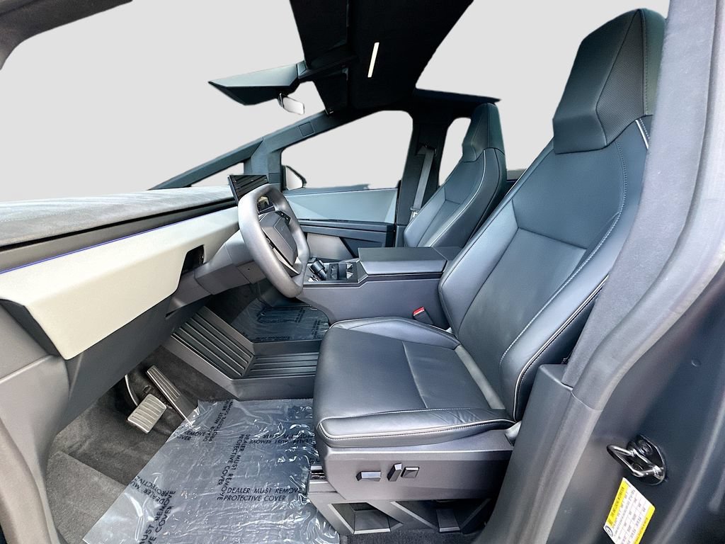 Used 2024 Tesla Cybertruck Cyberbeast AWD/4WD image 5