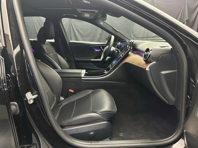 Used 2025 Mercedes-Benz C 300 4MATIC Sedan image 15